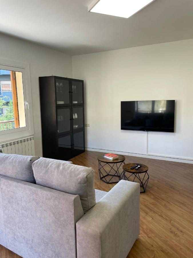 Apartamento Centrico En Berga - Alberga Extérieur photo