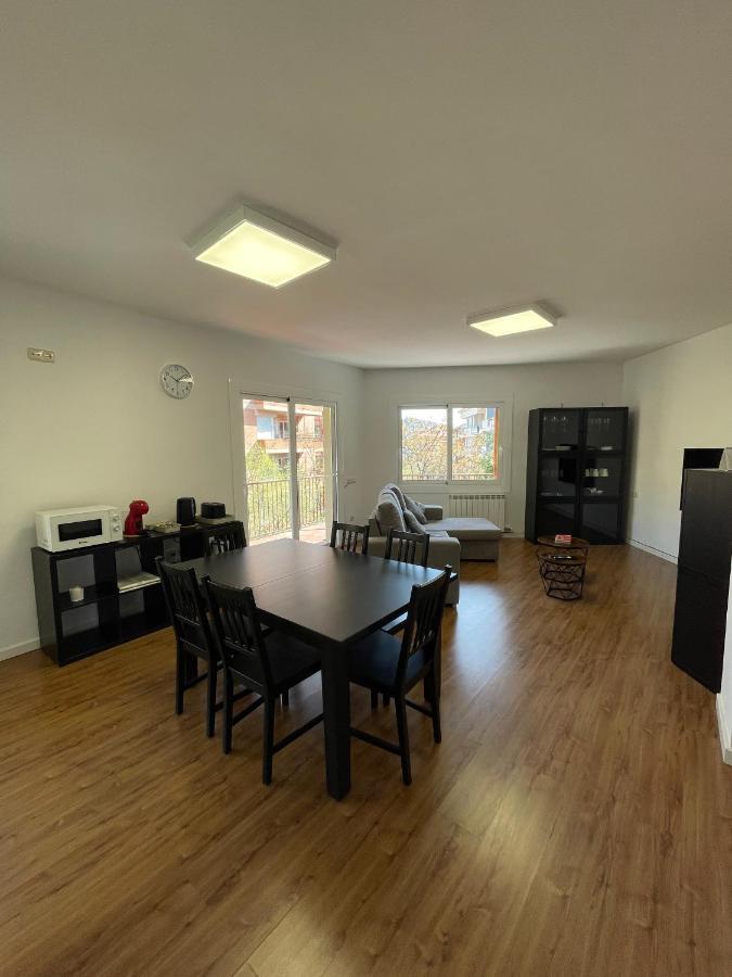Apartamento Centrico En Berga - Alberga Extérieur photo